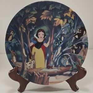 Vintage Disney Snow White Collector Plate "A Surprise In The Clearing"
